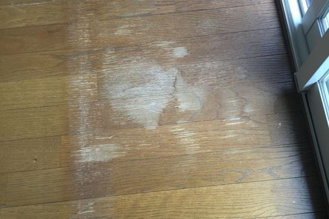 日焼けで変色や傷んだフローリングの補修 杉並区 東京のリペア業者が実施した施工をギャラリー形式でご覧いただけます
